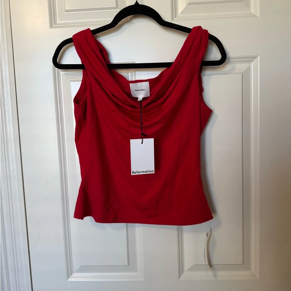 NWT Reformation cello knit top in lipstick red size large - Picture 4 of 9